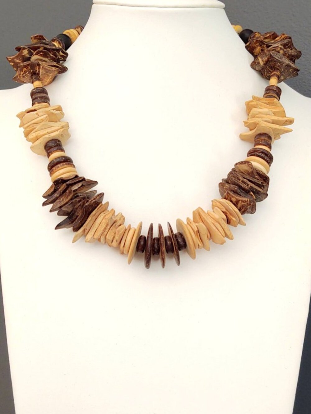 Vintage light and dark wooden necklace